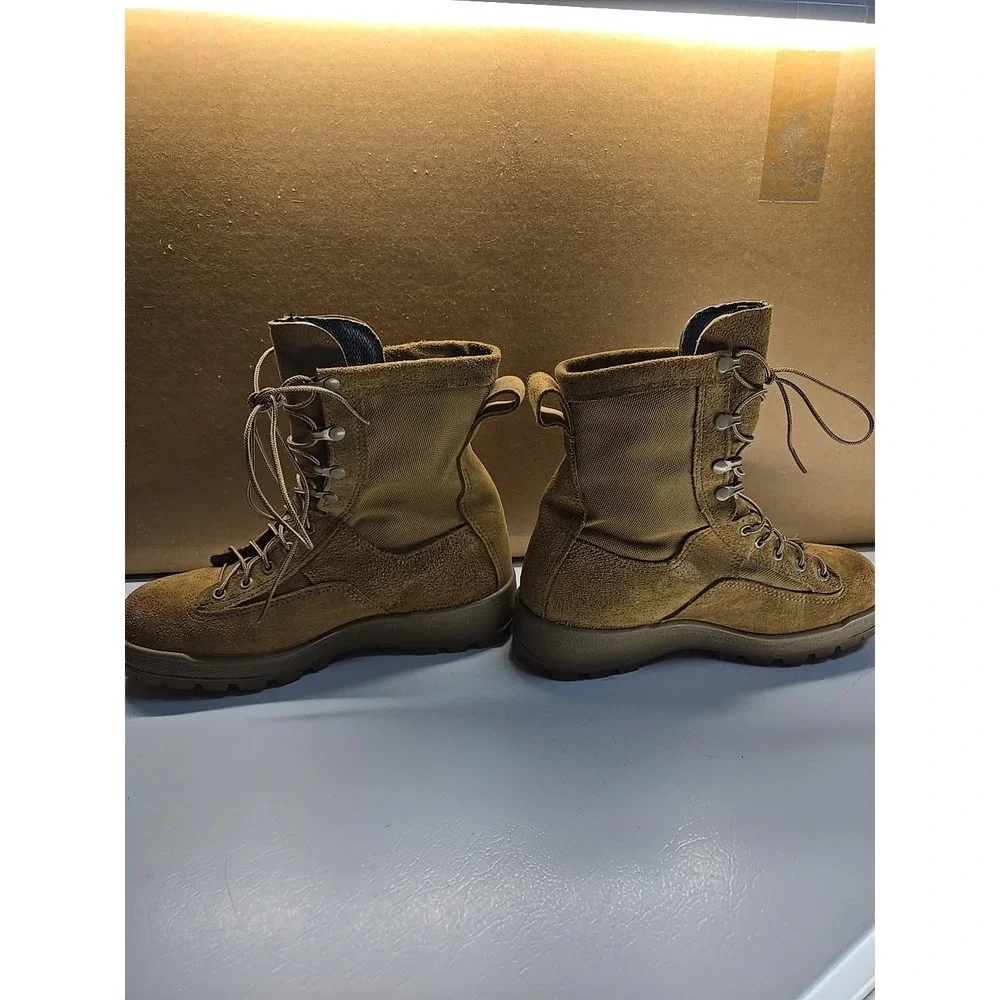 McRae Combat Boots Mens 8.5R Temperate Cold Weather Military Coyote Vibram Suede